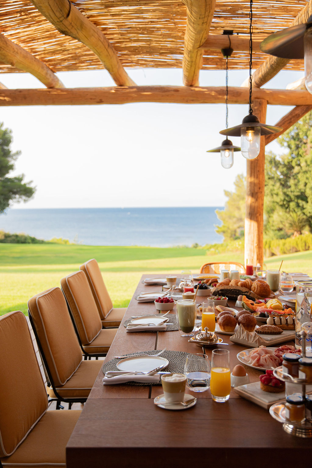 lilyofthevalley-hotel